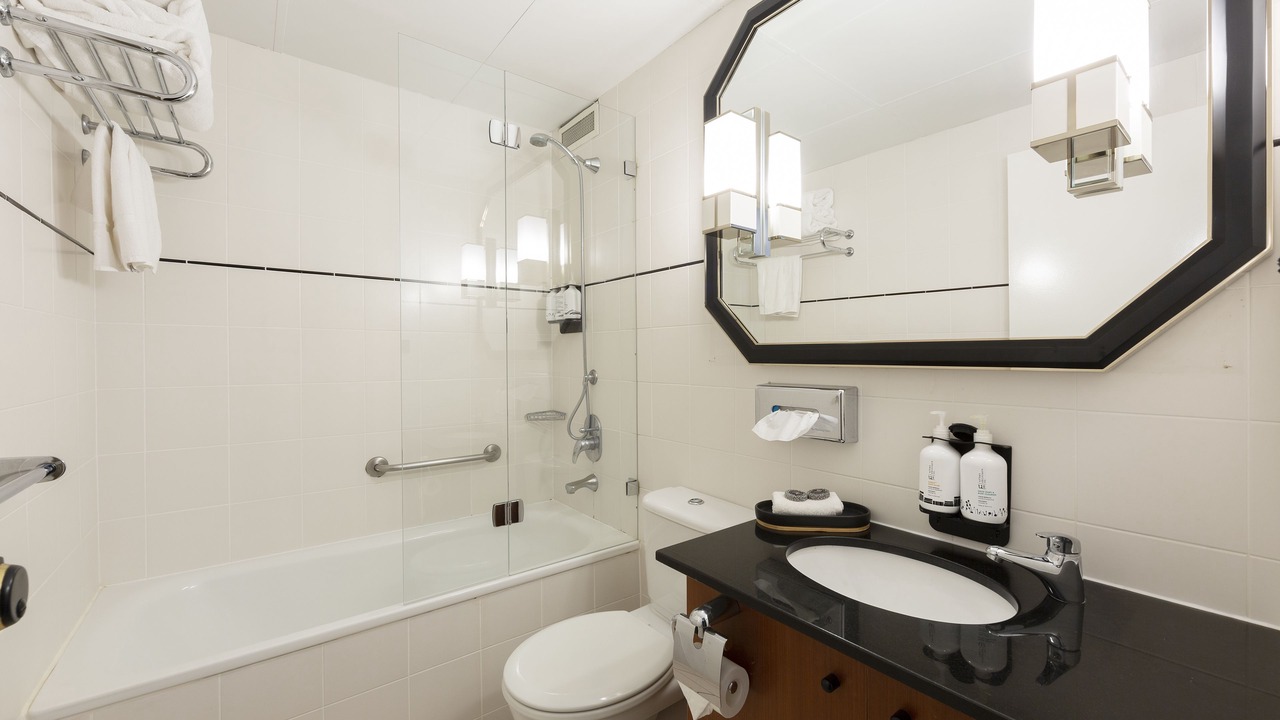 Photo of Bathroom in Griffith