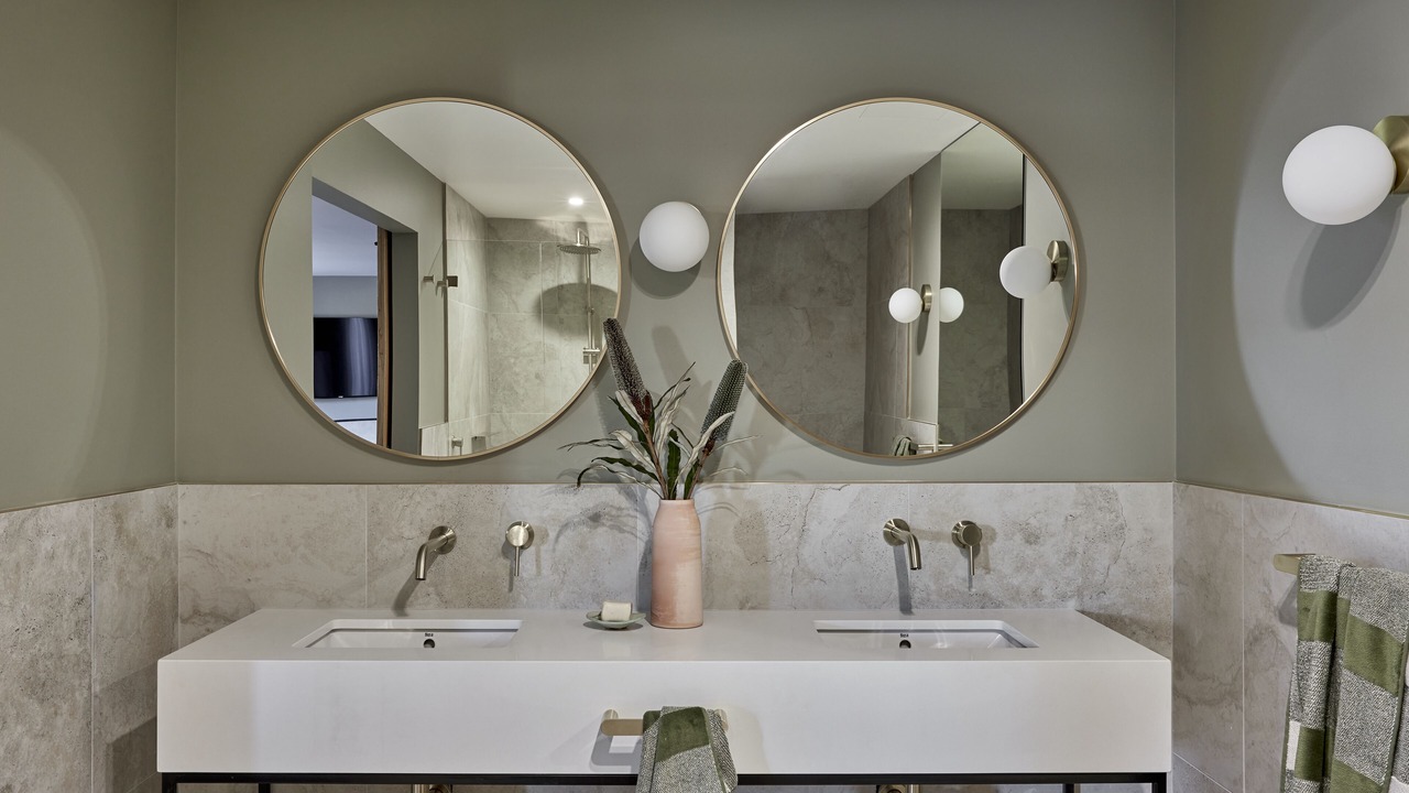 Photo of Bathroom in Orange