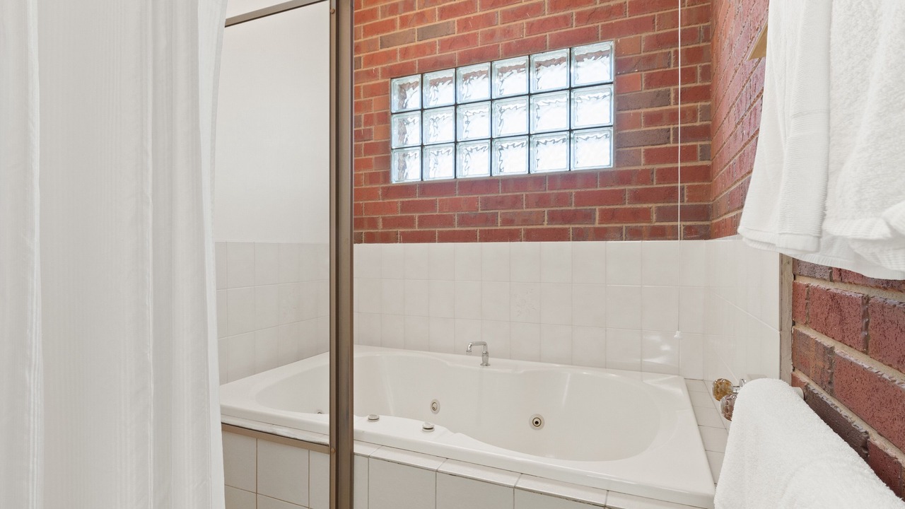 Photo of Bathroom in Swan Hill