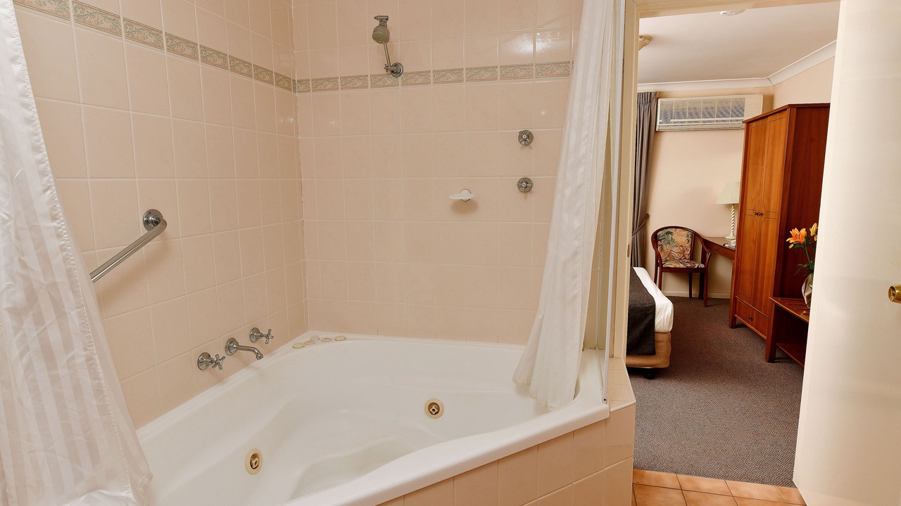 Photo of Bathroom in Moree