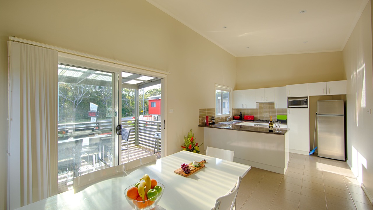 Photo of Livingroom in One Mile