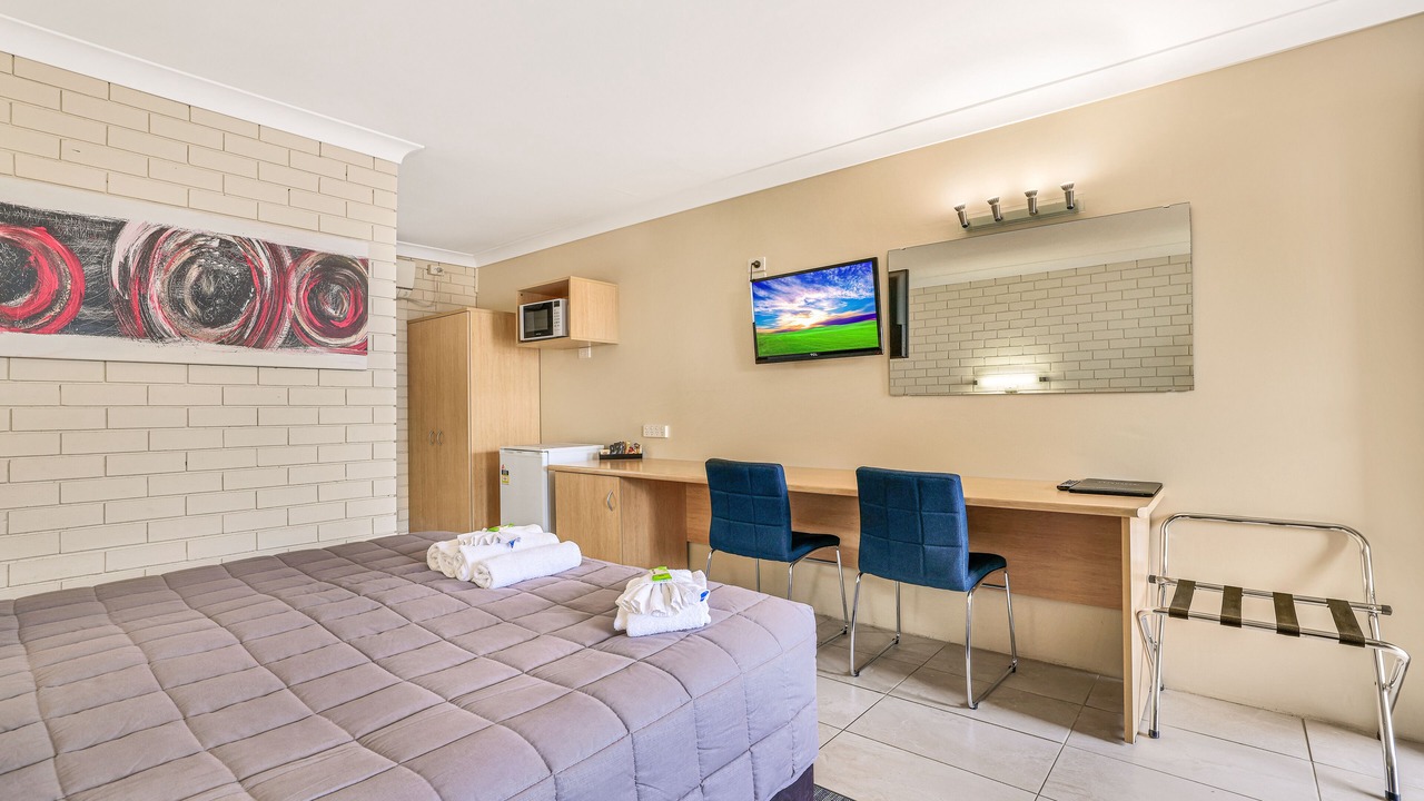 Photo of Bedroom in East Tamworth