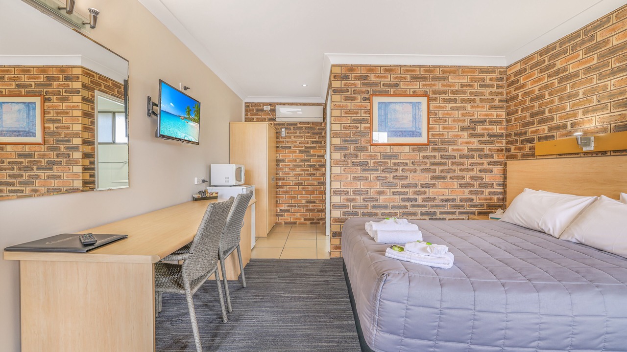 Photo of Bedroom in East Tamworth