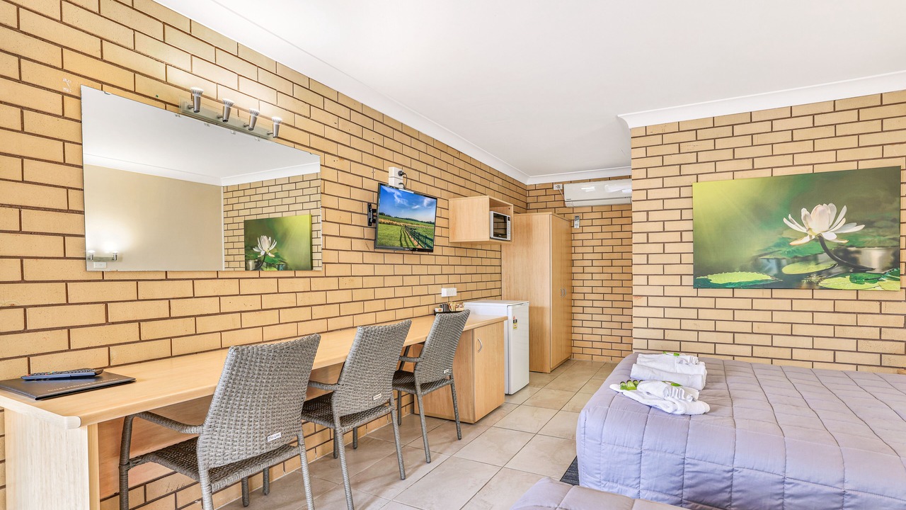 Photo of Bedroom in East Tamworth