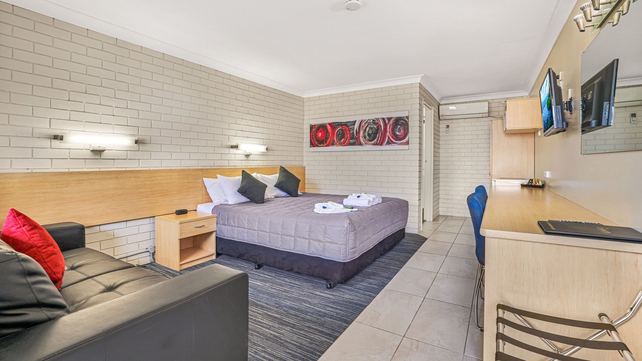 Photo of Bedroom in East Tamworth