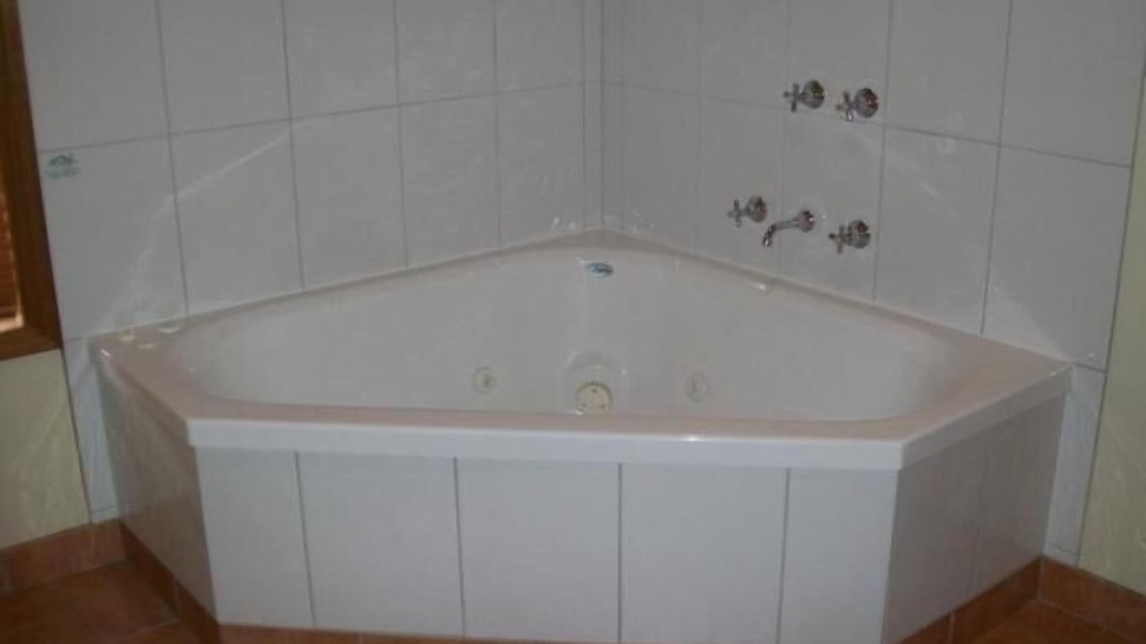 Photo of Bathroom in Halls Gap