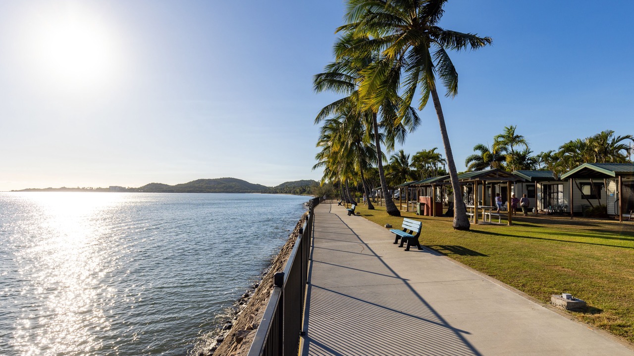 Photo of Outdoor in Bowen