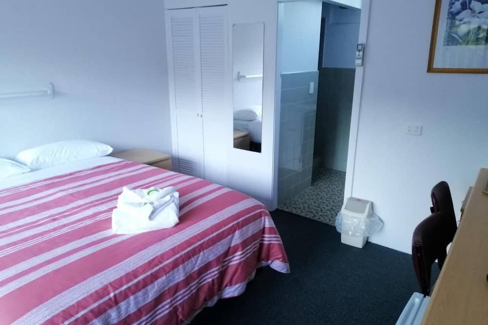 Photo of Bedroom in Mount Beauty
