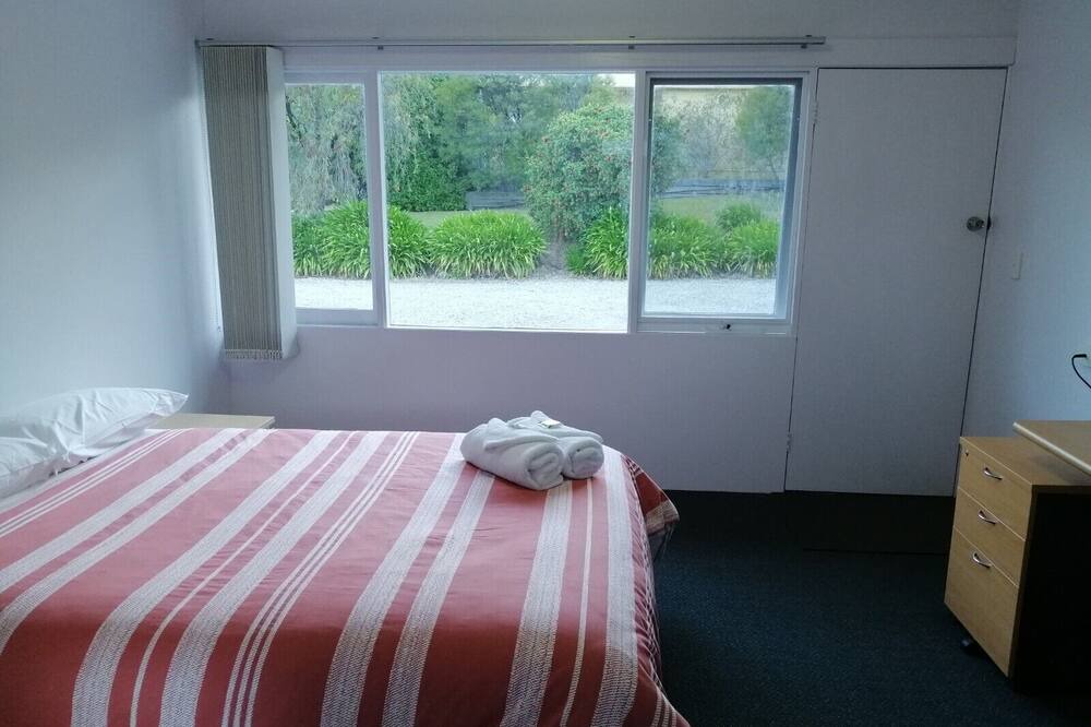 Photo of Bedroom in Mount Beauty
