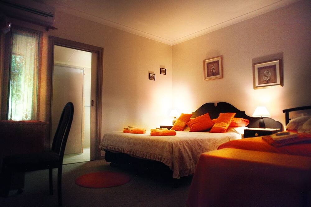 Photo of Bedroom in Muchea