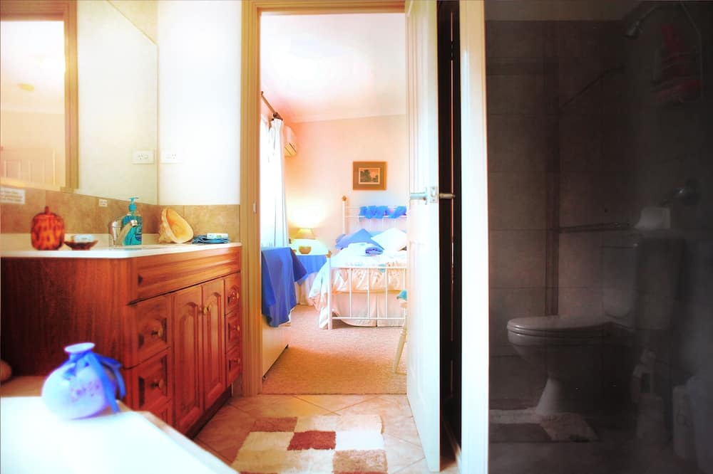 Photo of Bathroom in Muchea