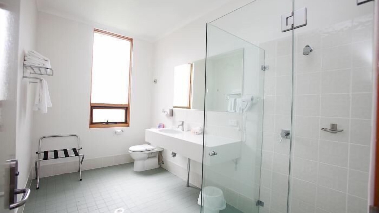 Photo of Bathroom in Loxford
