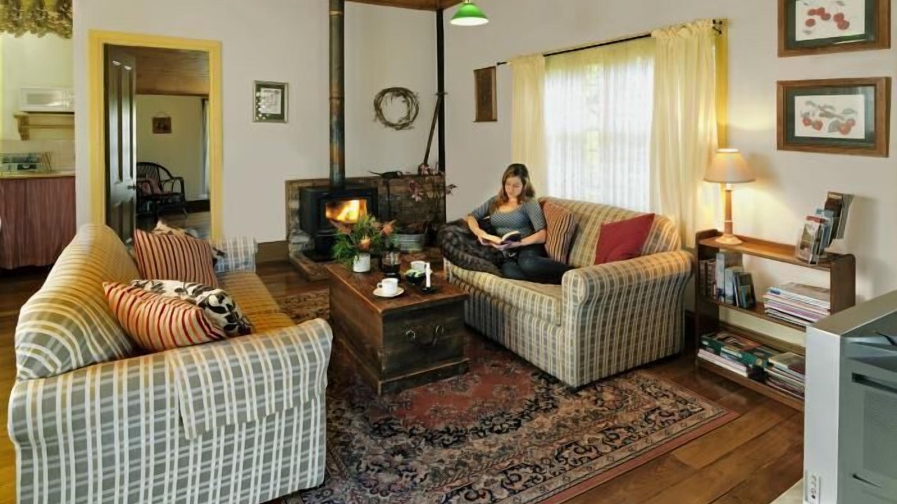 Photo of Livingroom in Sweetmans Creek