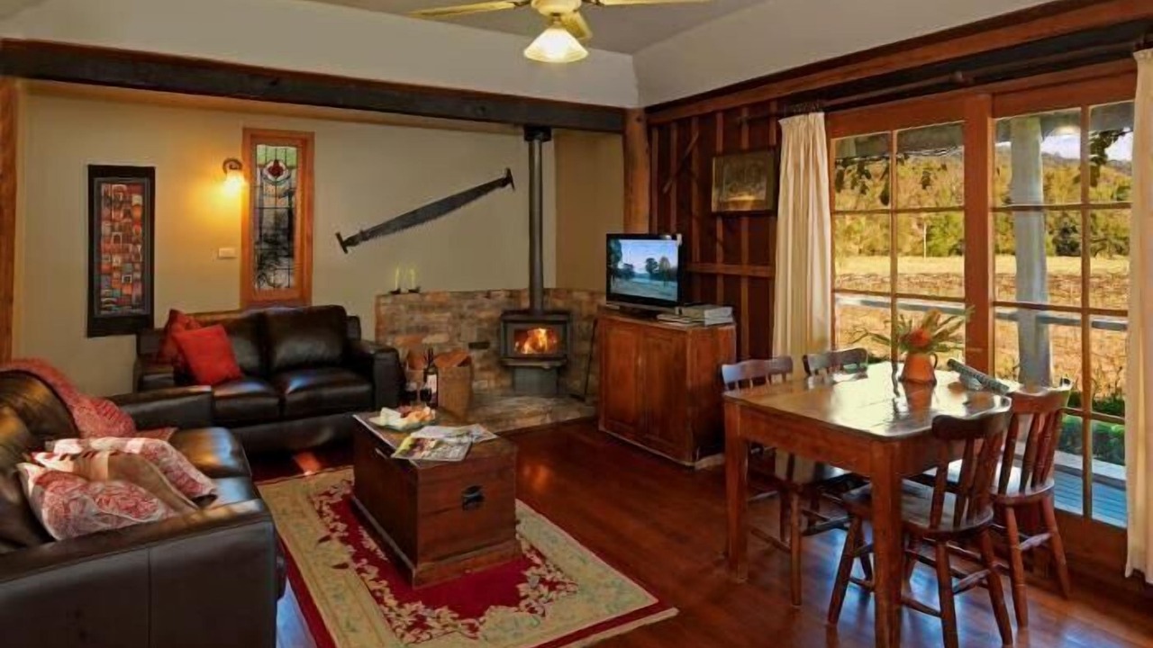 Photo of Livingroom in Sweetmans Creek