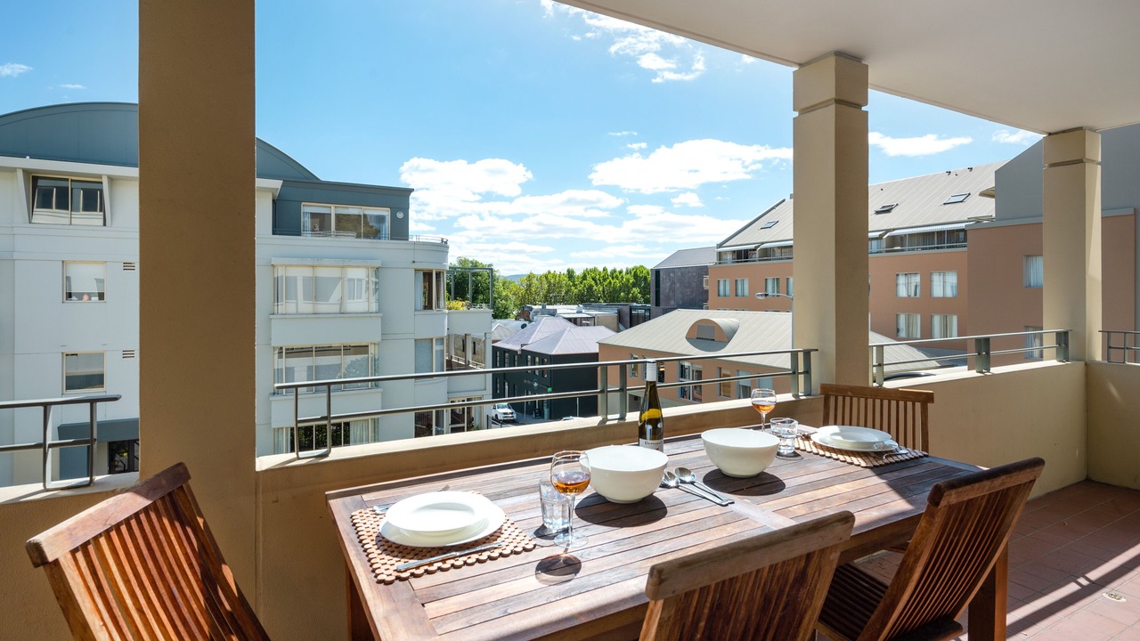 Photo of Patio Balcony in Hobart Central Business District