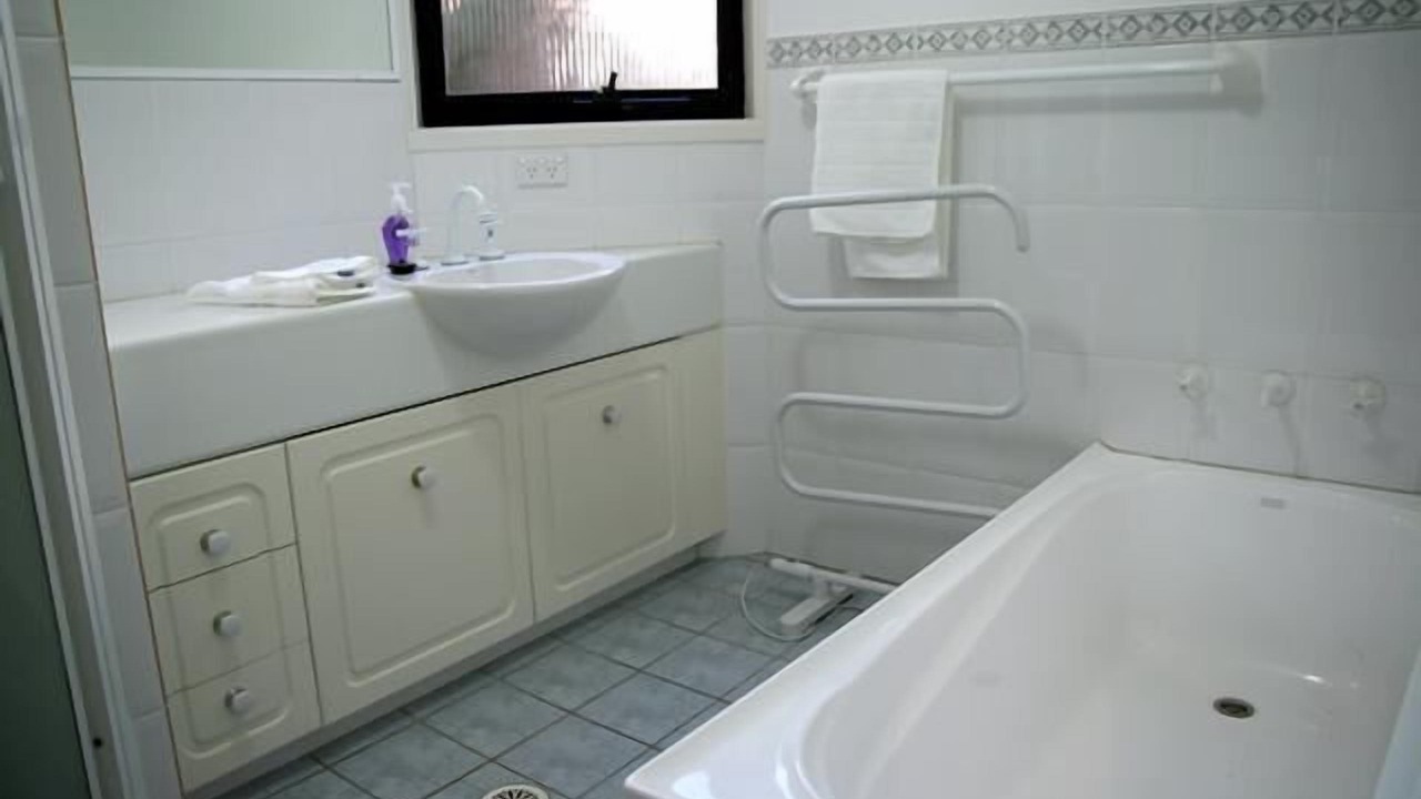 Photo of Bathroom in Corlette