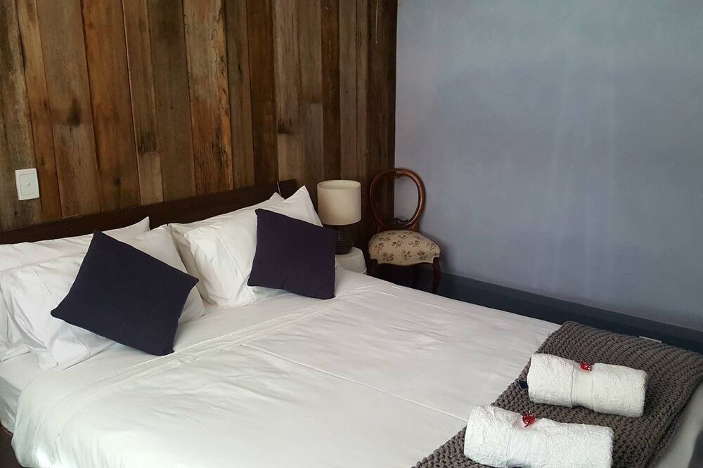 Photo of Livingroom in Geeveston
