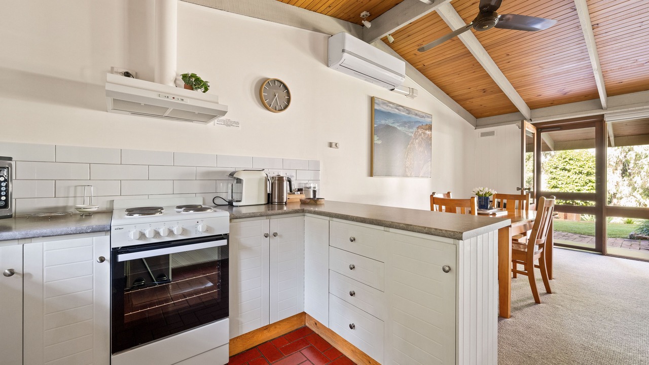 Photo of Kitchen in Tawonga South