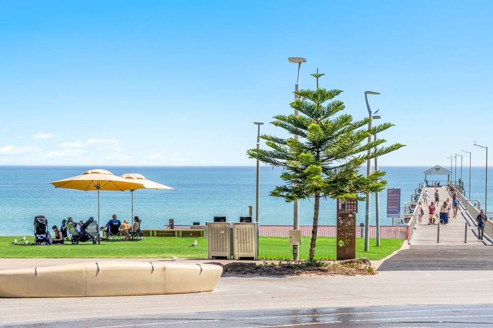 Photo of Outdoor in Henley Beach South