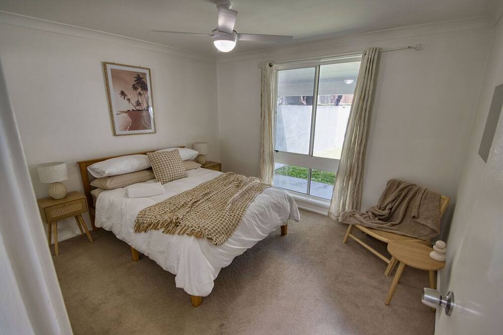 Photo of Bedroom in Forresters Beach