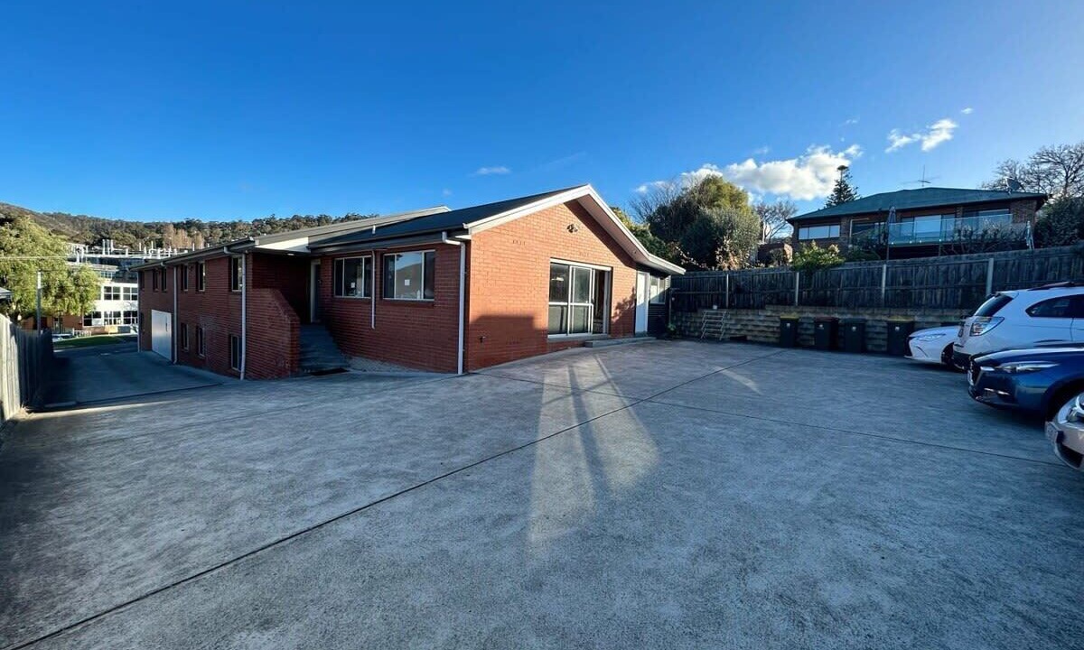 Photo of Outdoor in Sandy Bay