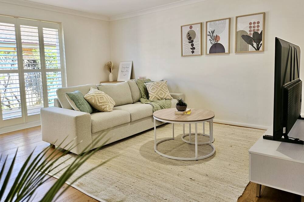 Photo of Livingroom in Ryde