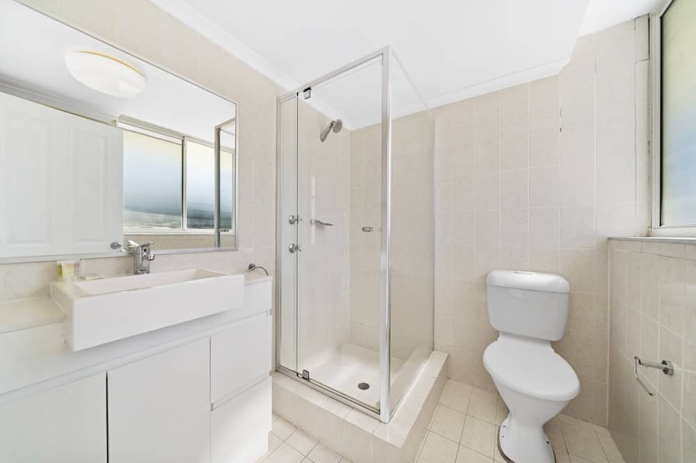 Photo of Bathroom in Biggera Waters