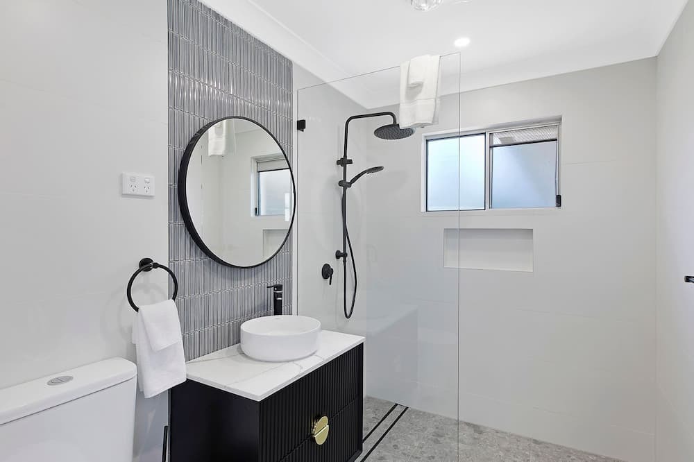 Photo of Bathroom in Blue Bay