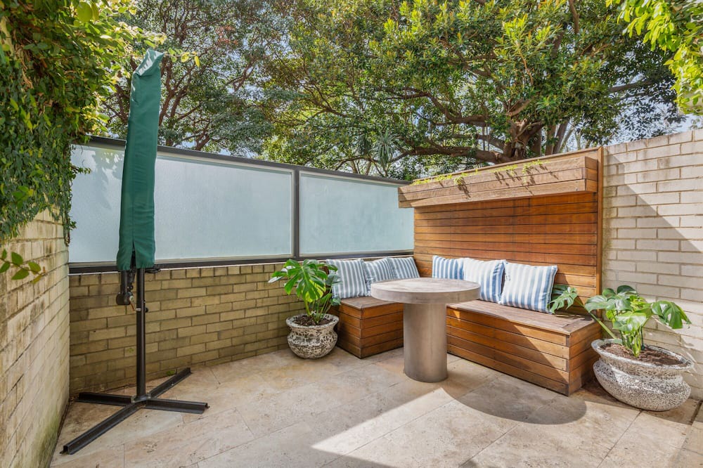 Photo of Outdoor in Rushcutters Bay
