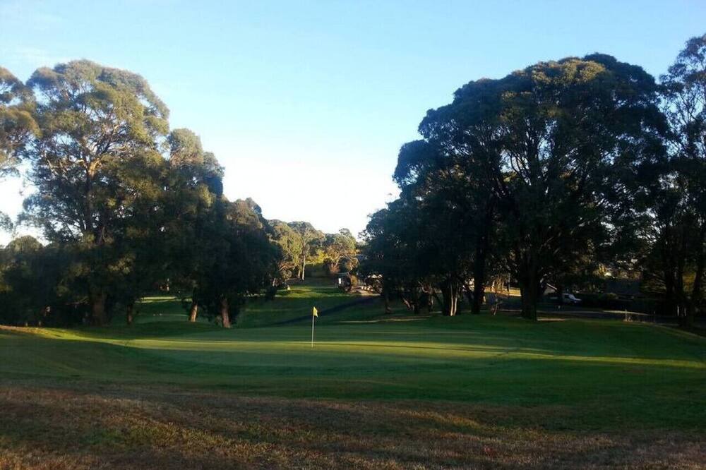 Photo of Others in Oberon