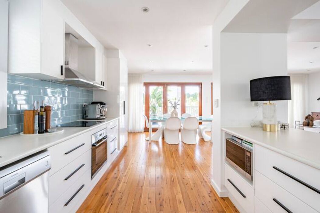 Photo of Kitchen in Mermaid Waters