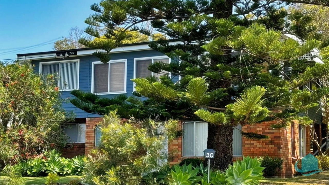 Photo of Outdoor in Caves Beach