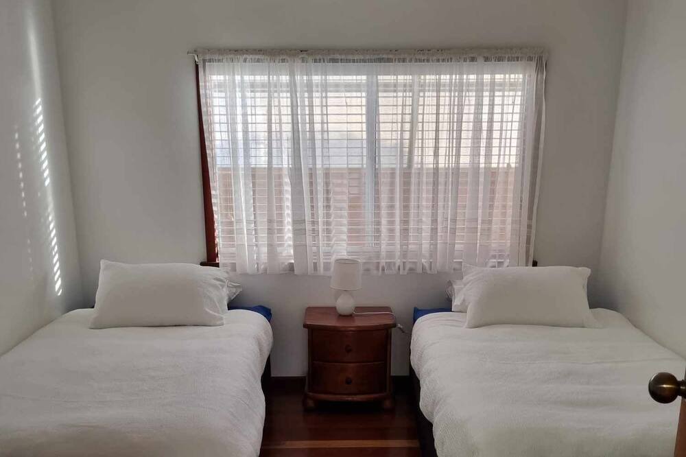 Photo of Bedroom in Leeman