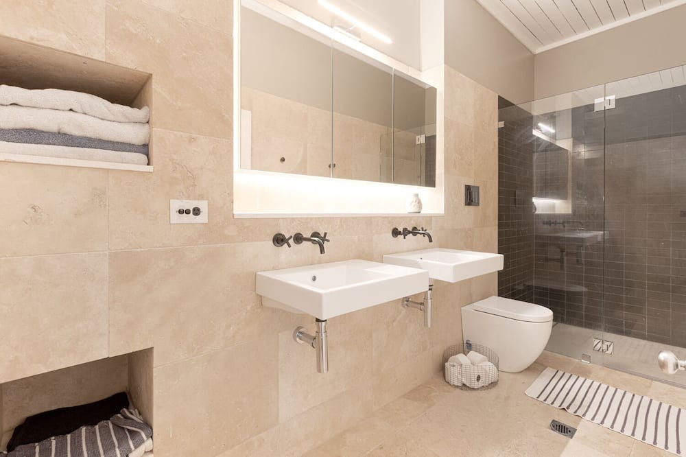 Photo of Bathroom in Maitland