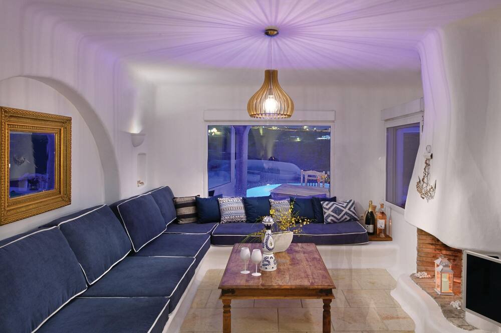 Photo of Livingroom in Paradise