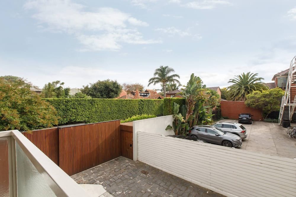 Photo of Outdoor in St Kilda West