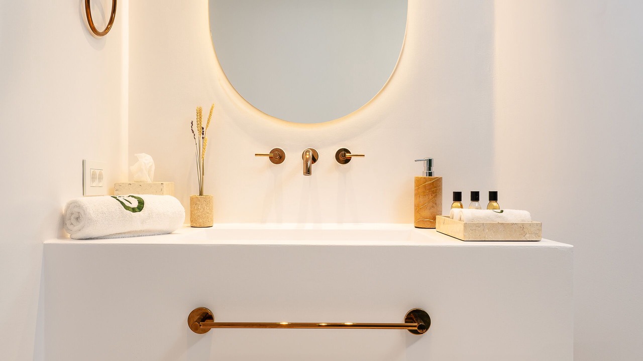 Photo of Bathroom in Tourlos