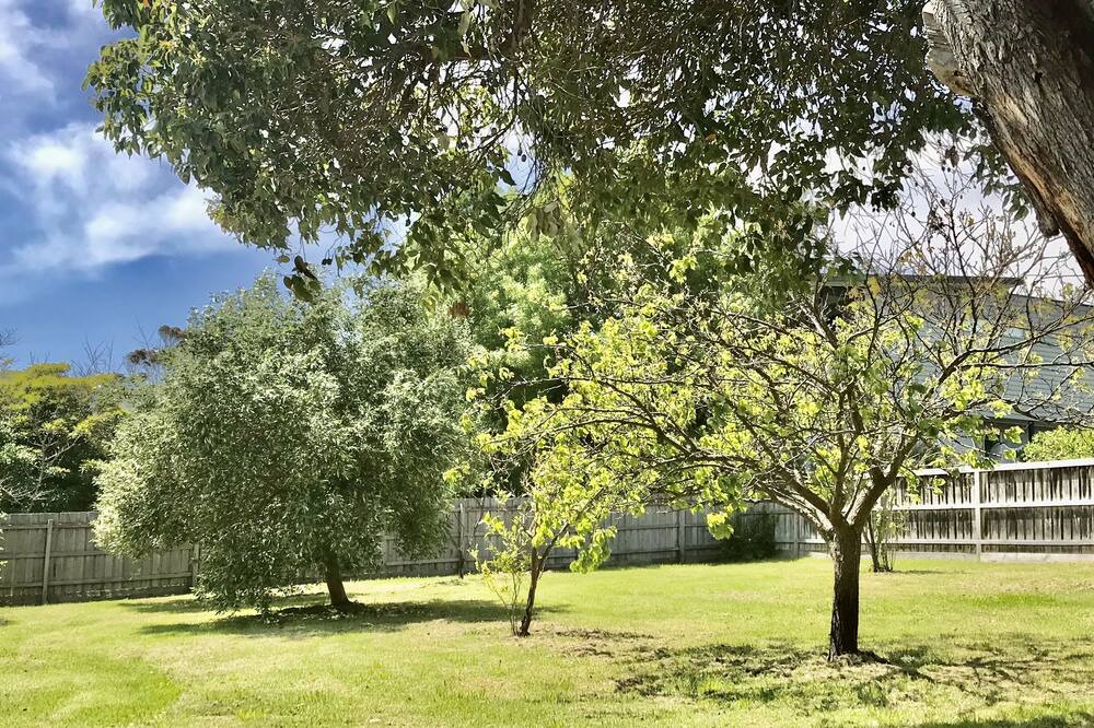 Photo of Outdoor in McCrae