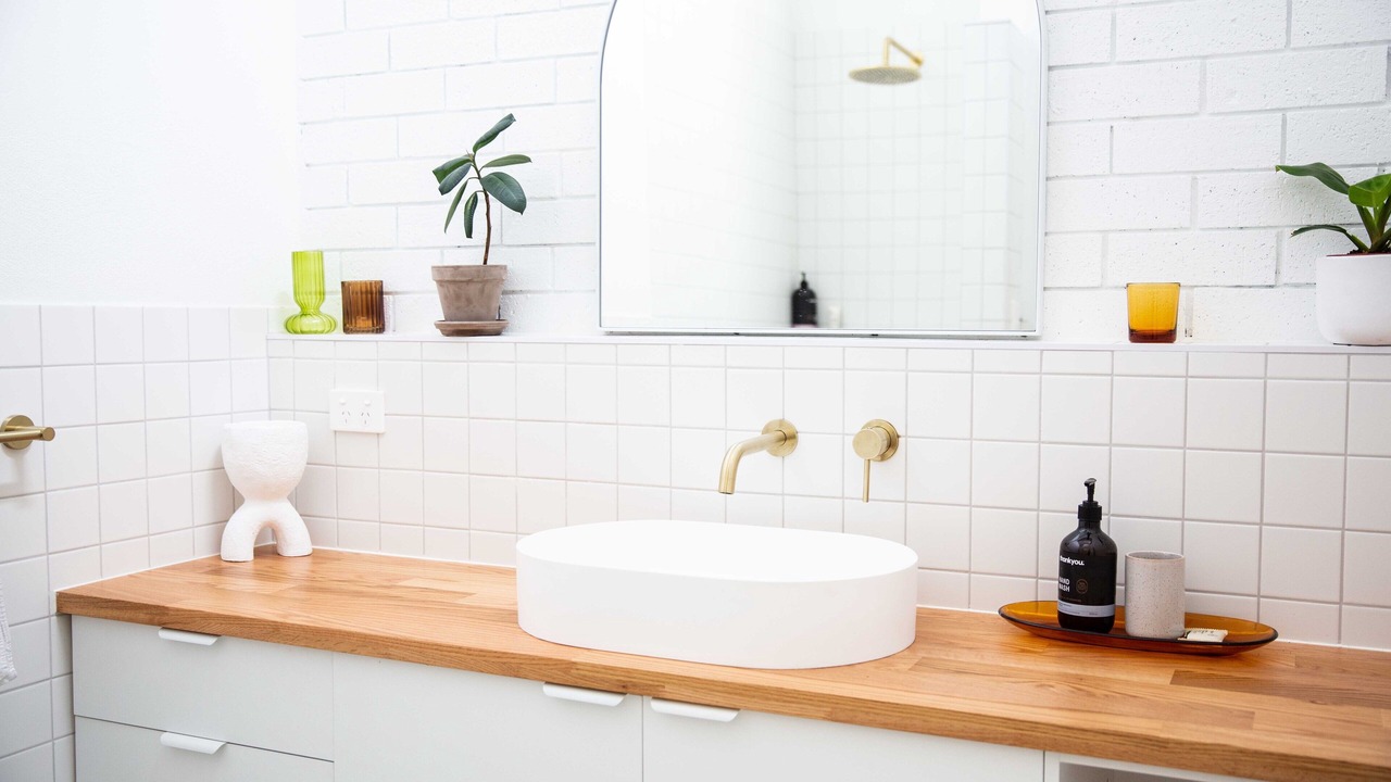 Photo of Bathroom in Erowal Bay