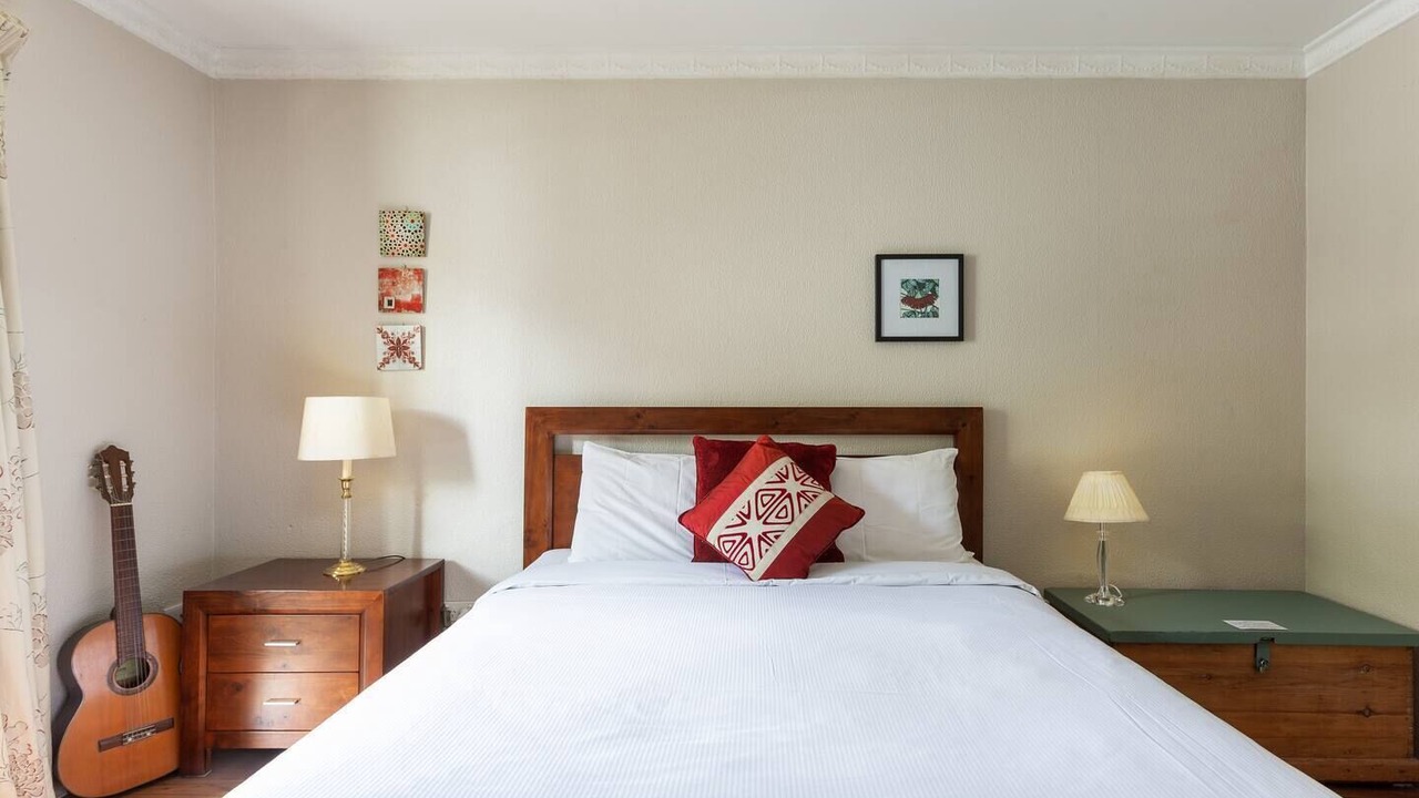 Photo of Bedroom in McMahons Point
