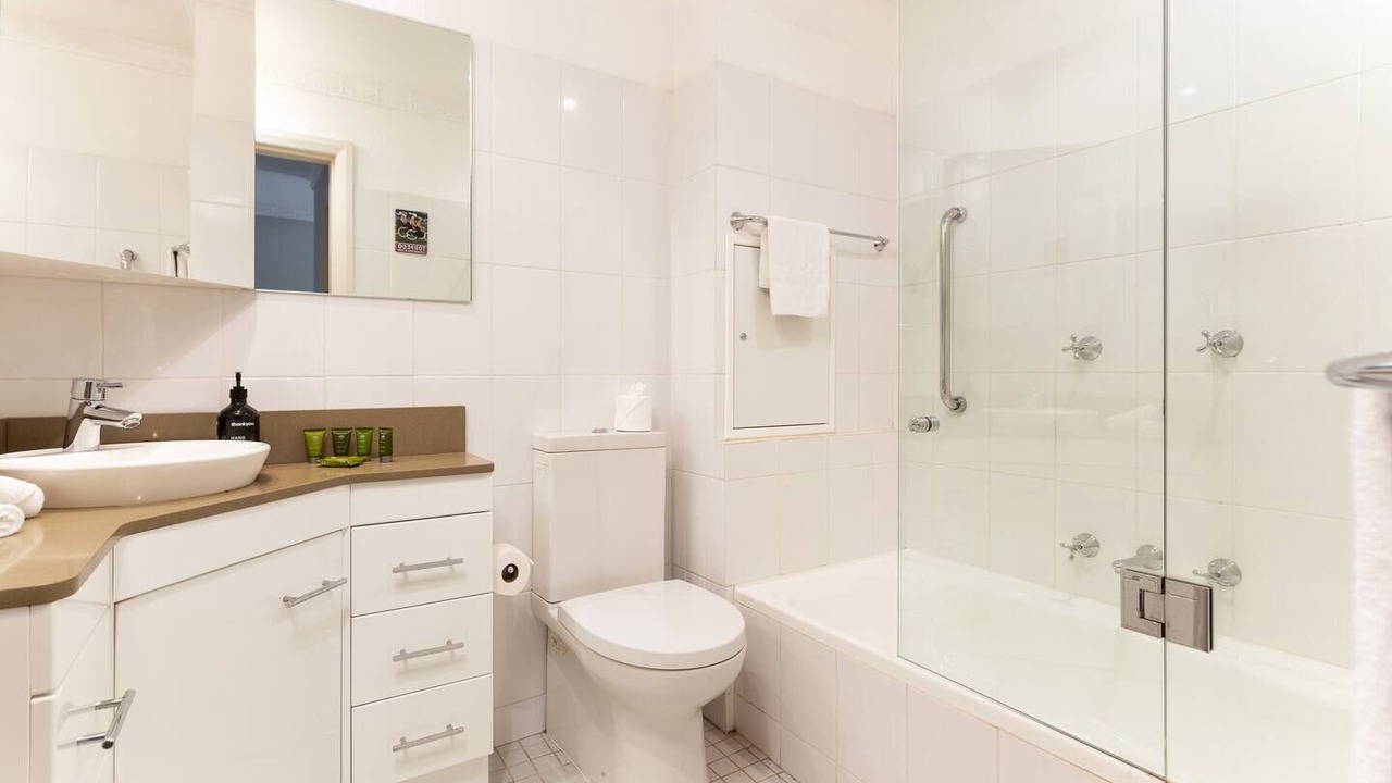 Photo of Bathroom in McMahons Point