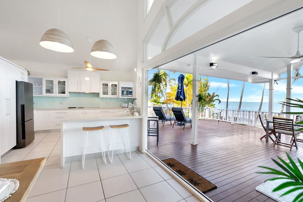 Photo of Kitchen in Holloways Beach