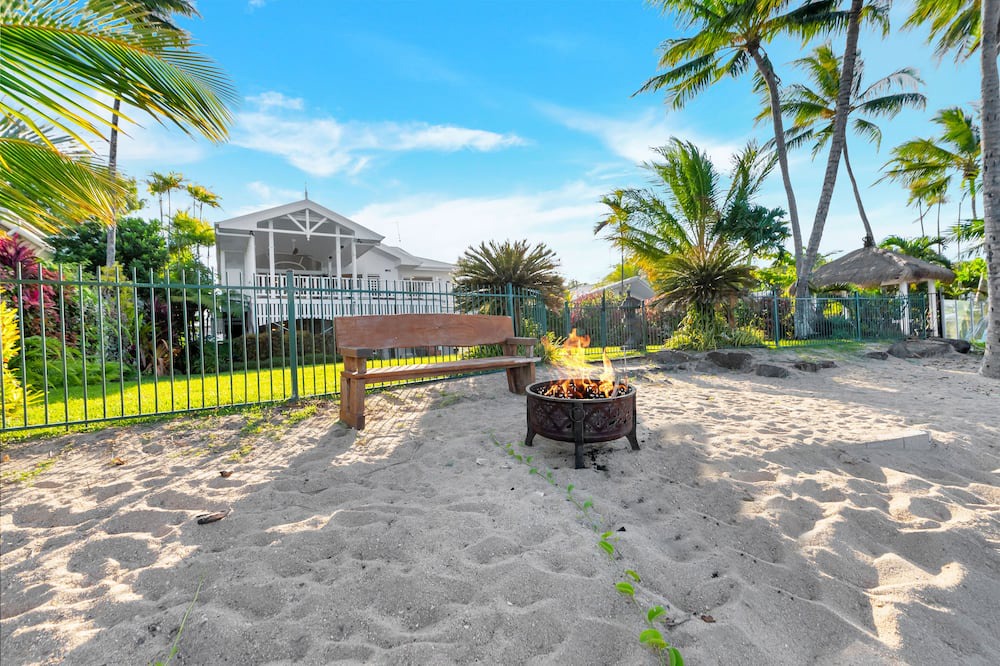 Photo of Outdoor in Holloways Beach