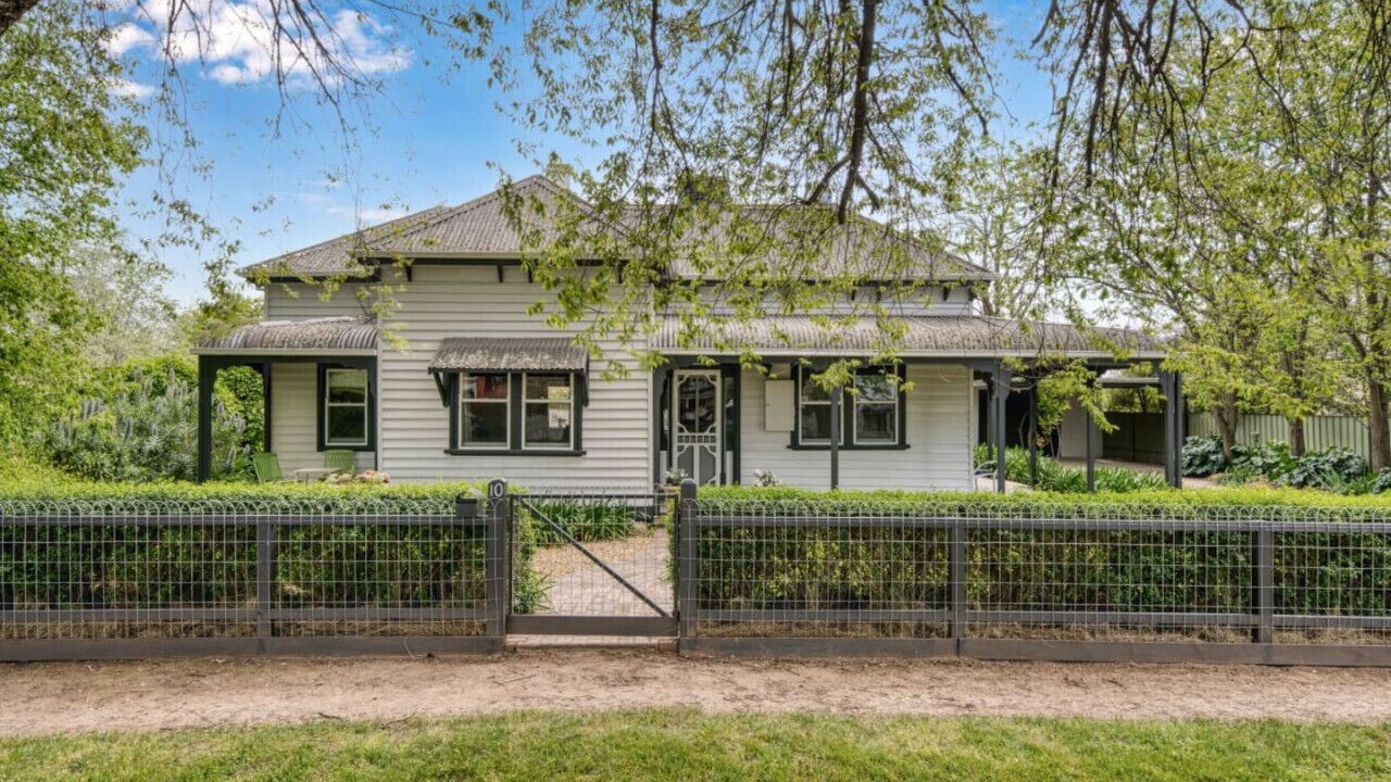 Photo of Outdoor in Benalla West