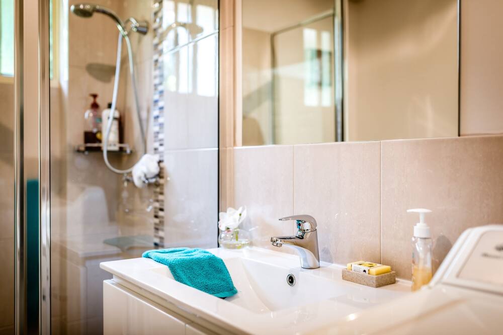 Photo of Bathroom in Boambee