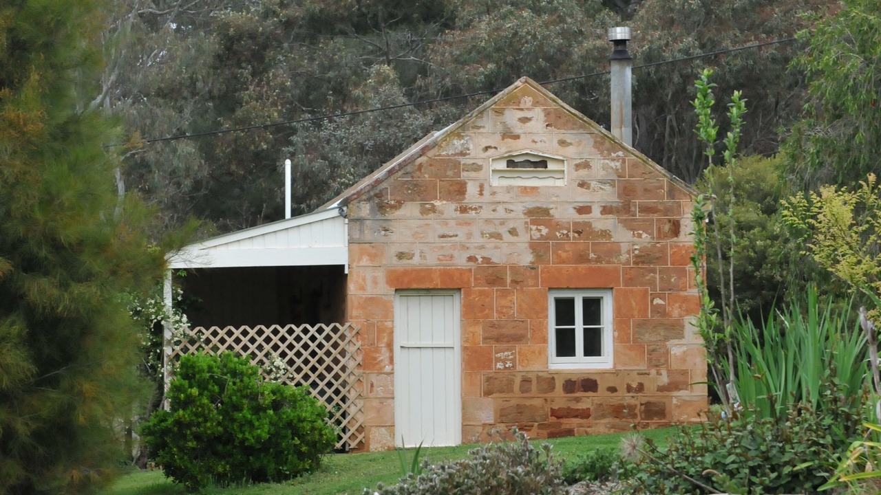 Photo of Others in Milne