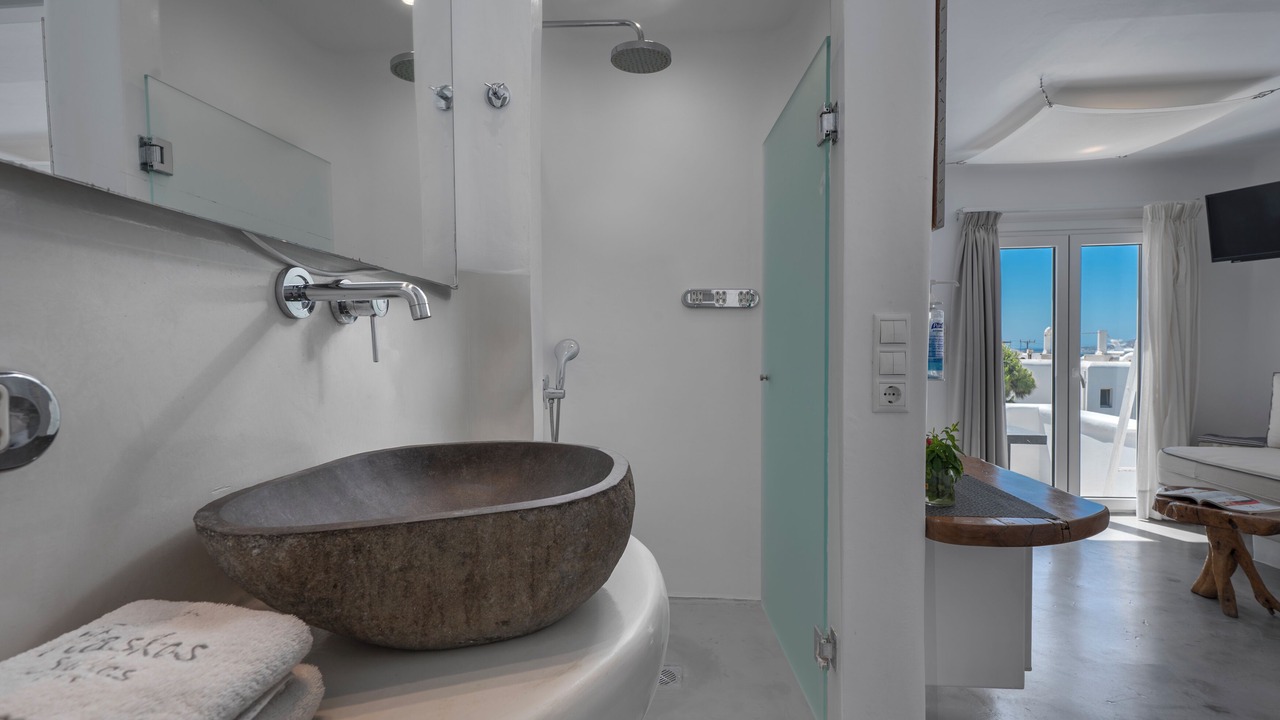 Photo of Bathroom in Agios Stefanos