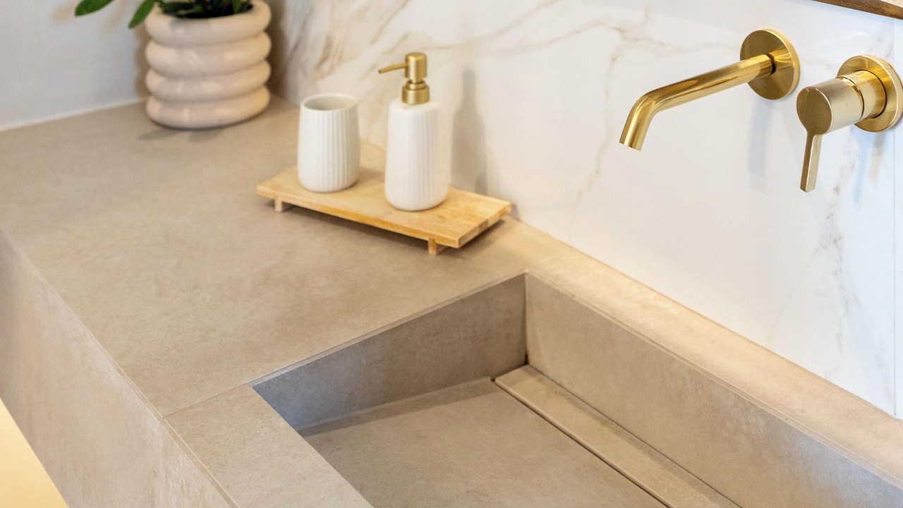 Photo of Bathroom in Vothon