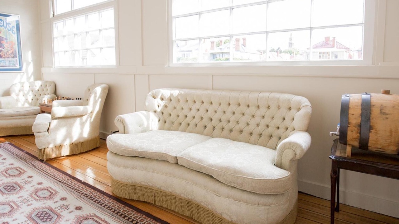Photo of Livingroom in Battery Point