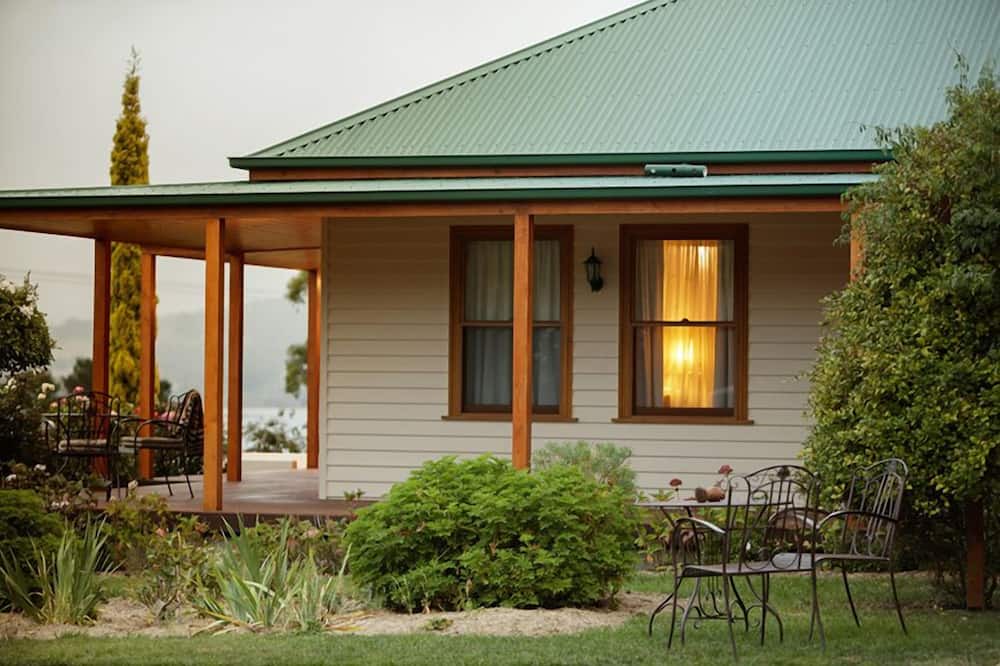 Photo of Outdoor in Wattle Grove